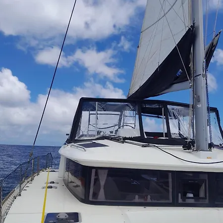 Nuit A L'ancre B&r Catamaran De Luxe Shuttle Inclus La Maddalena (Sassari)